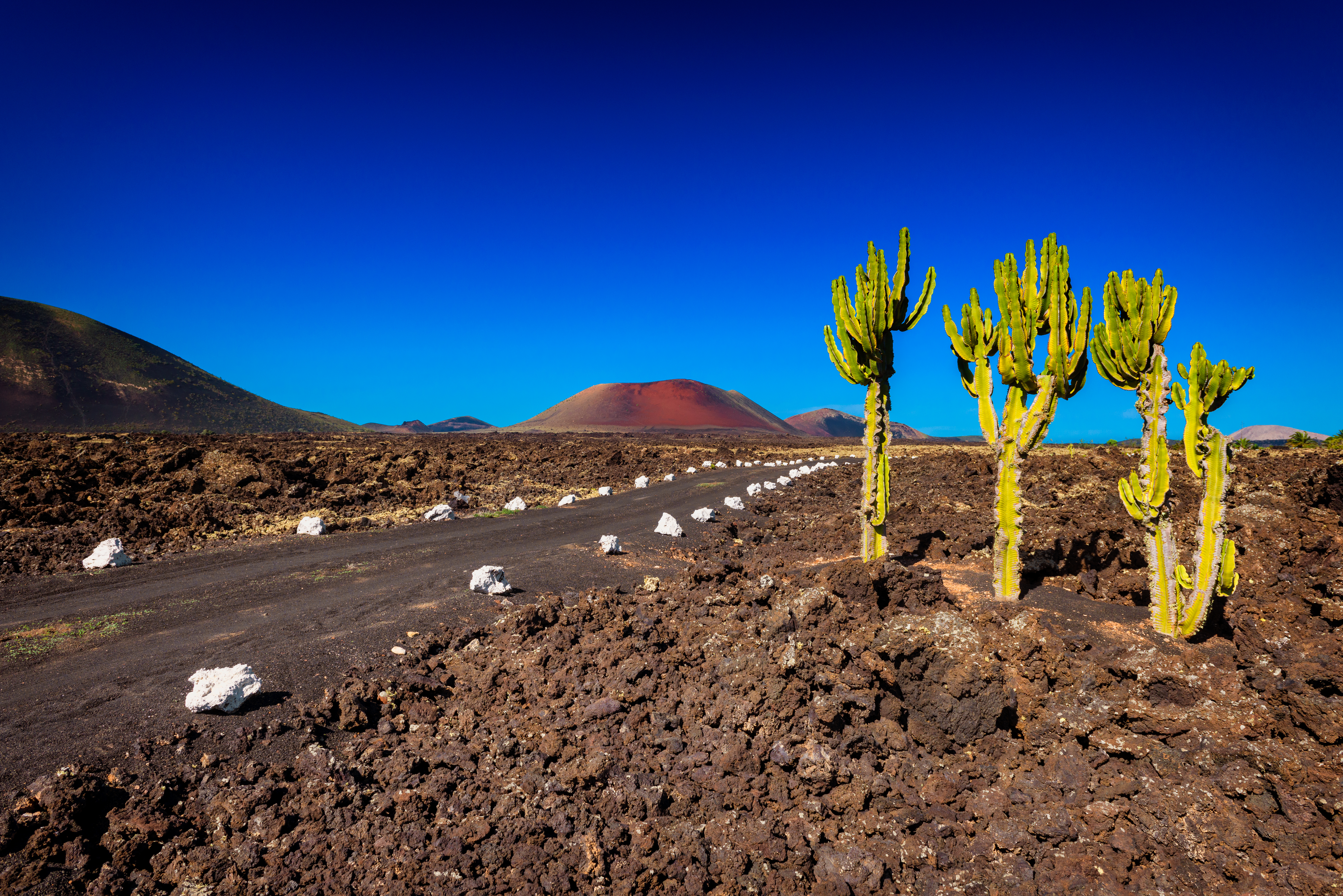 Die Schönheit Der Vulkaninsel Lanzarote | TravelBird