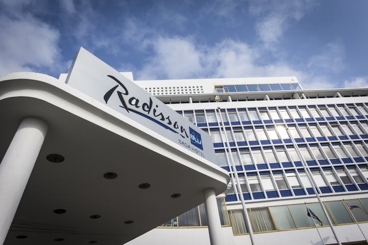 Radisson Blu Hotel Saga / front view