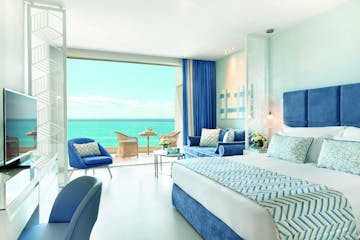 Junior suite with sea view - main